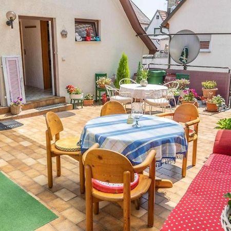 Apartmenthaus Ferienwohnungen Sila Weinstadt Kültér fotó